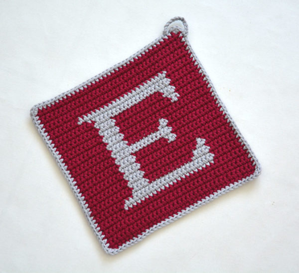 "E" BUCHSTABEN TOPFLAPPEN HÄKEL-ANLEITUNG INKL. HÄKEL-GRUNDKURS – Bild 4